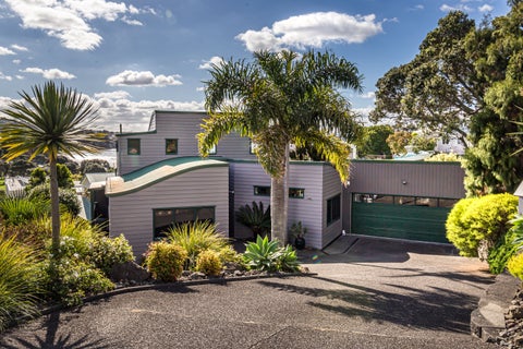 8 Ardern Avenue, Stanmore Bay, Whangaparaoa
