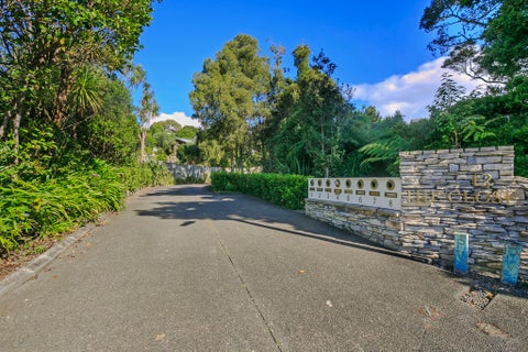 7/12 Herons Way, Northcote, Auckland