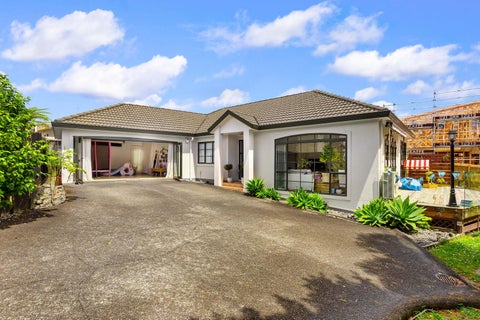 12A Renata Crescent, Te Atatu Peninsula, Auckland