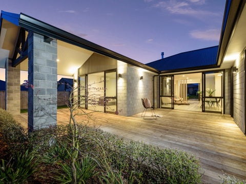 101 Puhirake Crescent, Pyes Pa, Tauranga