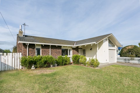 32 Oldham Avenue, Onekawa, Napier