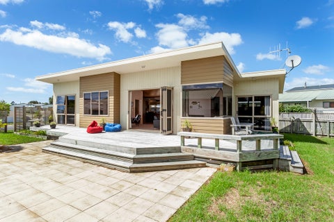 136 Mayfair Avenue, Whangamata