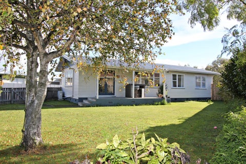 54 Bill Hercock Street, Pirimai, Napier