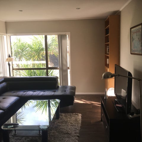 91 Oaktree Avenue, Browns Bay, Auckland