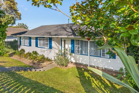 59 Waipounamu Drive, Kelson, Lower Hutt