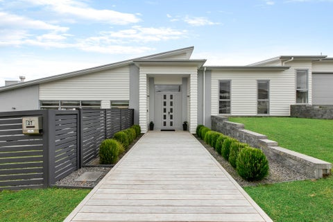27 Karo Road, Beachlands, Auckland