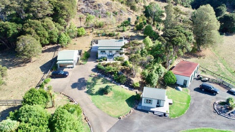 152 Moewai Road, Whitianga