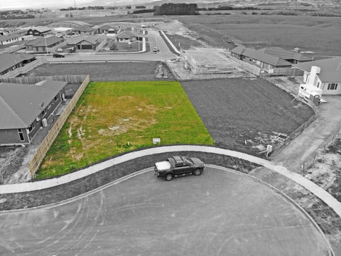 11 Cyprus Place, Fitzherbert, Palmerston North