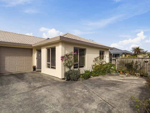 14/58A MOLESWORTH ST, TAITA, LOWER HUTT