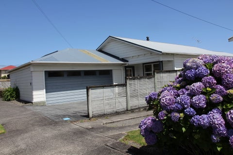 212 Powderham Street, New Plymouth, New Plymouth