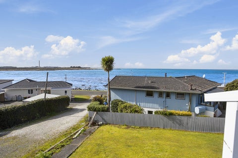108 Marine Parade, Bluff