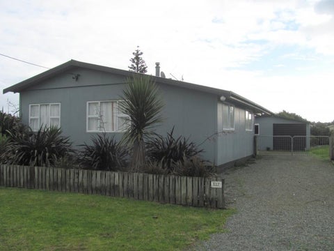 127 Park Avenue, Waitarere Beach, Levin