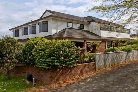 16 Centennial Road, Tahunanui, Nelson