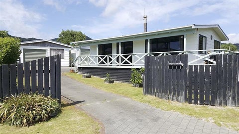 130 Kon Tiki Road, Whiritoa, Waihi