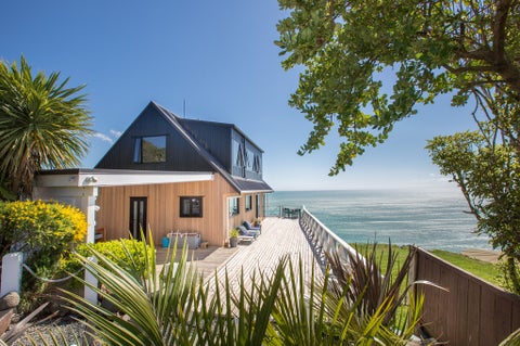 5 Earles Place, Raglan, Raglan