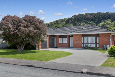 5A Findlay Street, Tawa, Wellington
