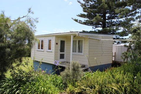 6 Eveline Street, Mangawhai Heads, Mangawhai