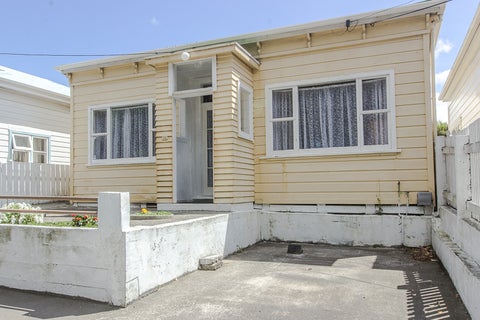 94 Russell Terrace, Berhampore, Wellington