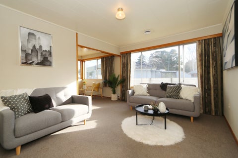 209 Queens Drive, Windsor, Invercargill