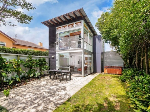 23A Wainui Avenue, Point Chevalier, Auckland