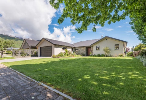 7 Hyland Street, Wanaka
