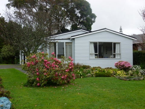 262 Te Moana Road, Waikanae