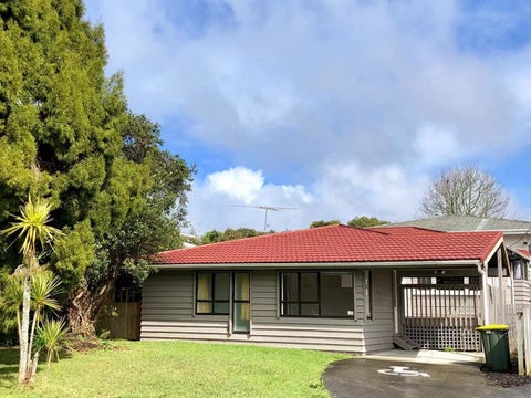 213 Portage Road, Green Bay, Auckland