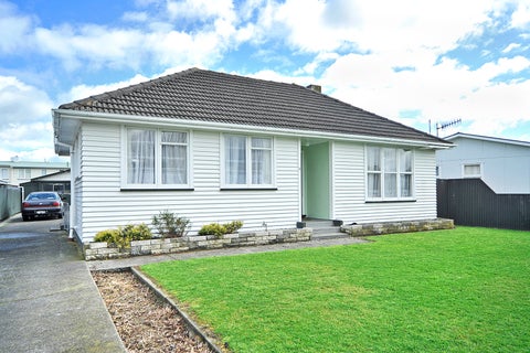 8 Exeter Crescent, Takaro, Palmerston North