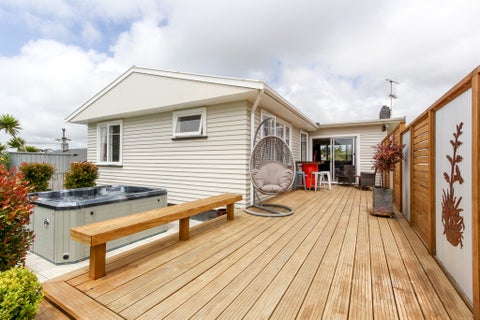 152 Pembroke Street, Westown, New Plymouth