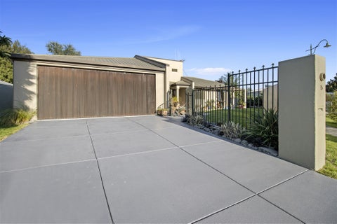 15 Gambia Grove, Flagstaff, Hamilton