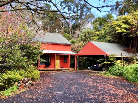 4337 State Highway 23, Raglan, Raglan