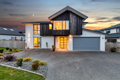 24 Ormonde Drive, Silverdale, Silverdale