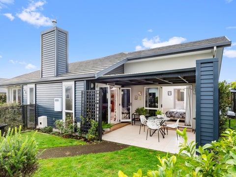 20 Bridgewater Way, Pyes Pa, Tauranga