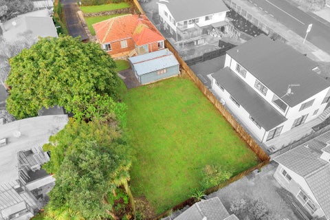 16 Taylor Road, Mangere Bridge, Auckland