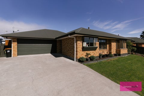 10 Woodgate Court, Fitzherbert, Palmerston North