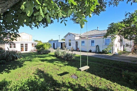 42 LANSDOWNE ROAD, Best Island, Appleby