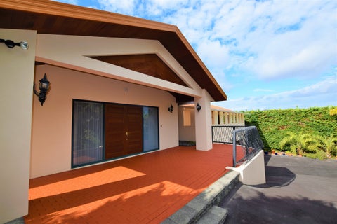 4 Burgundy Park Avenue, Henderson, Auckland