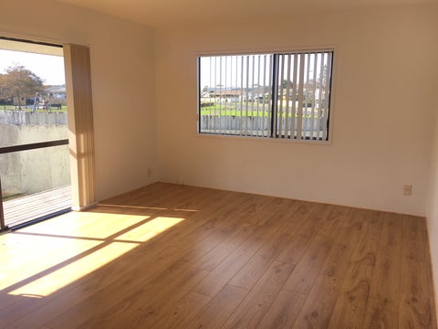 2/33 Trimdon Street, Randwick Park, Auckland