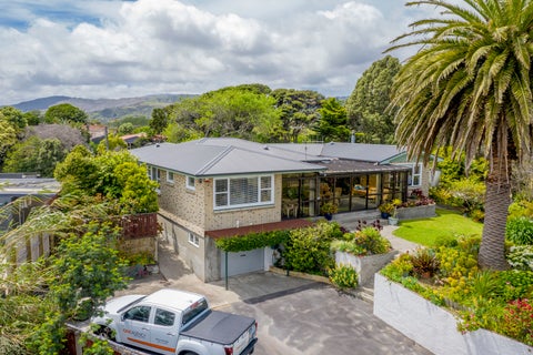 1 Ratanui Road, Paraparaumu