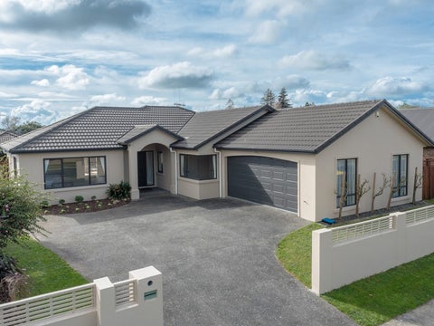 13 Strathmore Drive, Rototuna, Hamilton