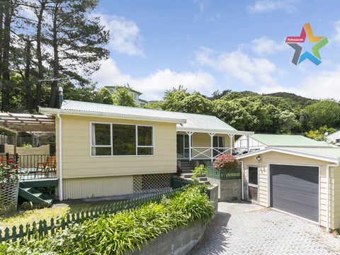 109 South Karori Road, Karori, Wellington