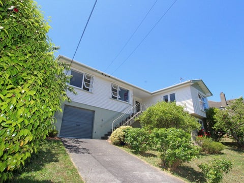14 Ranui Terrace, Tawa, Wellington