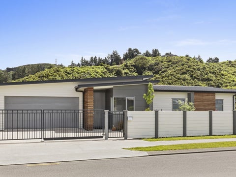 36 Meadowbank Drive, Belmont, Lower Hutt