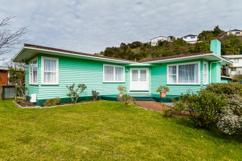 42 Stokes Valley Road, Stokes Valley, Lower Hutt