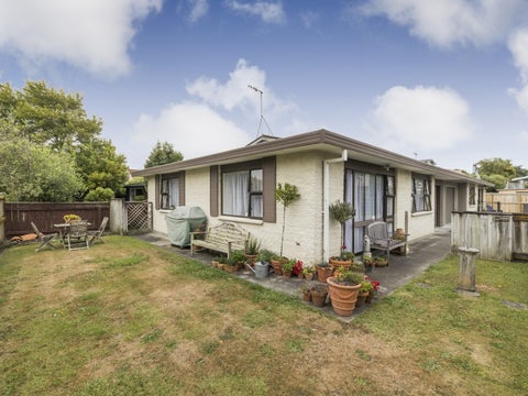 25 Redwood Grove, Hokowhitu, Palmerston North
