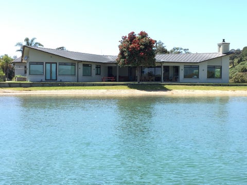 12 Pataua Street, Onerahi