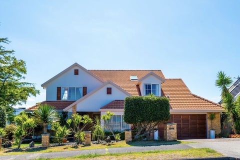 210 Whitford Road, Shamrock Park, Auckland