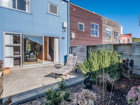 72 Saddleback Grove, Karori, Wellington