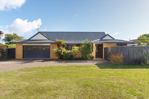 35 Hibiscus Avenue, Mount Maunganui