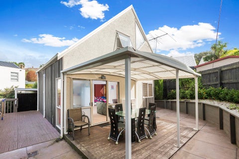 4/113 Rukutai Street, Orakei, Auckland